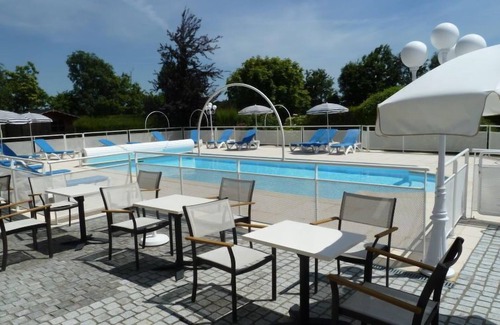 Saint-Jouan-des-Guerets Apartamento | Le Belhem by Interhome