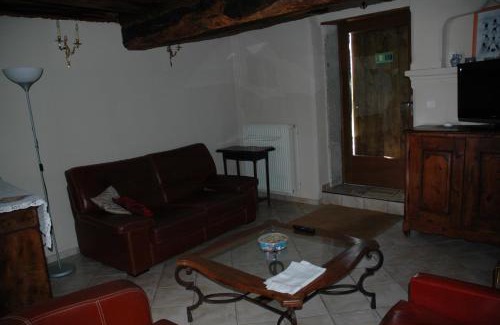Ambronay Casa | Le Bellaton