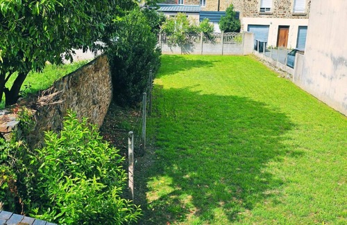 Ecartelee-Bonabry-Orieres-Paron Apartamento | Le Blue Bohème - Fougères