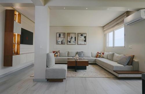 Ameur Apartamento | Le Bohemian 2 chambres proche Plage des Nations avec Vue sur mer