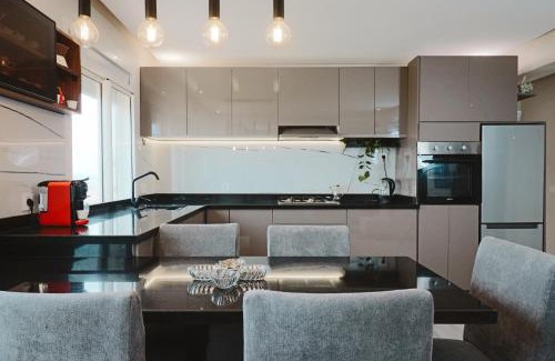 Ameur Apartamento | Le Bohemian 2 chambres proche Plage des Nations avec Vue sur mer