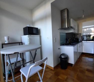 Auxonne Apartamento | Le-bon-appart de plain-pied avec terrasse