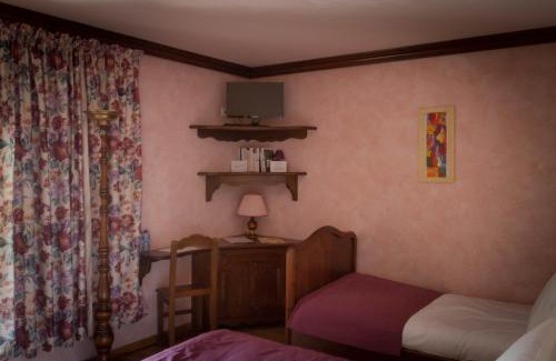 Lucinges Hotel | Le Bonheur dans le Pré