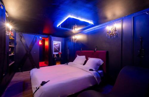 Le Luc Apartamento | Le Boudoir Secret - Love Room avec Chambre Secrète