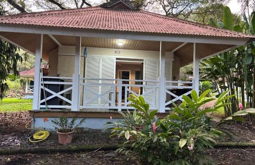 South Province Apartamento | Le BUNGALOW CALEDONIEN DE SARRAMEA DEPAYSEMENT