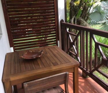 Ducos Casa | Le bungalow des bougainvilliers