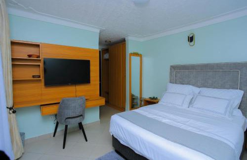 Kireka Villa | Le Bungalow Juane