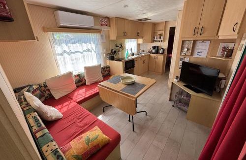 Montlay-en-Auxois Chalet De Esquí | Le Cèdre