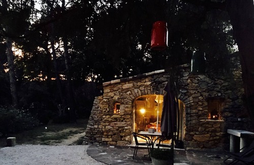 Saint-Marc-Jaumegarde Casa | El Cabanon Sainte Victoire a pocos kilómetros de Aix en Provence