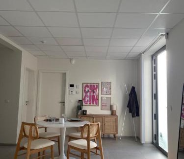 Outremeuse Apartamento | Le Cabinet