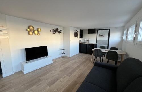 Gare Apartamento | Le Calais Wilson 4, 2-4 Pers