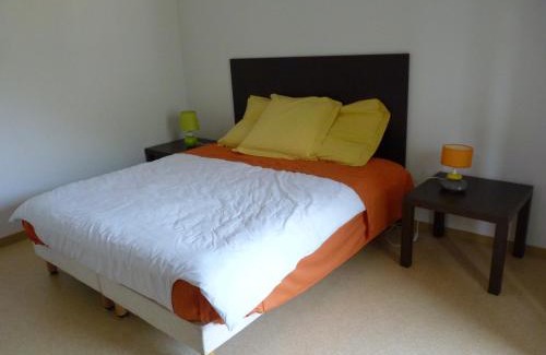 Avene Cama Y Desayuno | Le Caldarium - Classé 2 Etoiles - Thermes 10 mn - 6 pers
