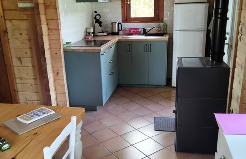 Saint-Paul-les-Dax Chalet De Esquí | Le Calme au Milieu de la Forêt : Chalet Rénové Avec Piscine Partagée