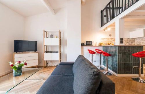 Nimes City Centre Apartamento | le Calypso jolie T2 Centre de nimes