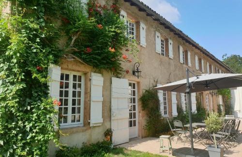 Charnay-les-Macon Cama Y Desayuno | LE CARGE D’ARLAY
