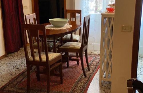 Ferrara Historic Centre Cama Y Desayuno | Le Case Cavallini Sgarbi di Rina Cavallini
