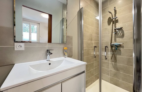 Arenes Romaines - Saint-Martin-du-Touch Apartamento | Le Catalan - Studio Cosy, climatisé avec Parking