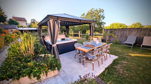 Epernay Casa | LE CEMAROSE Cottage & Spa Terrace Garden & lovely View