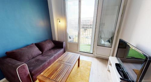 Fontaine Lestang-Bagatelle-Papus-Tabar-Bordelongue Casa | Le Central - Chambre privative avec salon et terrasse privée