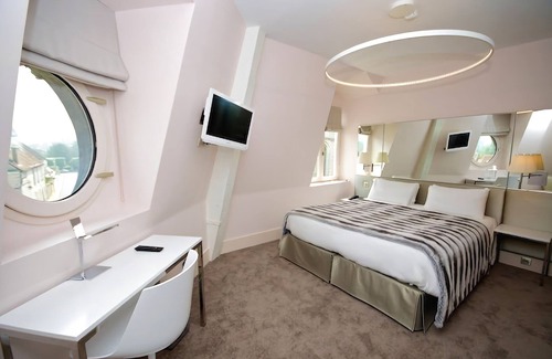 Provins Hotel | Le Cesar Hotel
