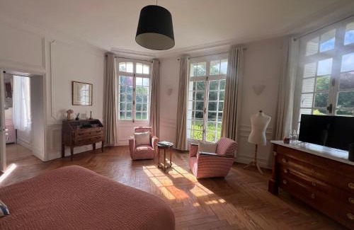 Bertreville-Saint-Ouen Casa | Le château de Bertreville Saint Ouen entre mer et campagne