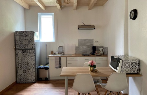 Riedisheim Apartamento | Le Chêne: cosy little chalet near Mulhouse