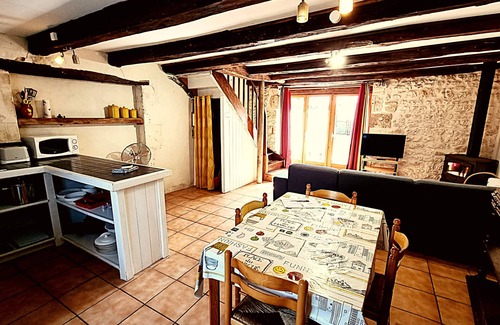 Saint-Just-Luzac Casa | Le Chai Gite 2 chambres