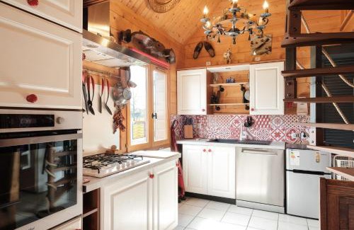Montoldre Casa | Le Chalet Boisé - Maison avec jardin clôturé