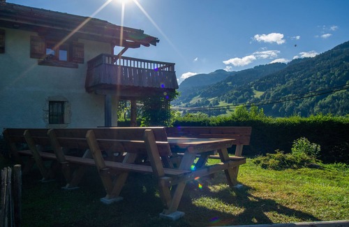 Flumet Chalet De Esquí | Le Chalet du Renard y sus estudios