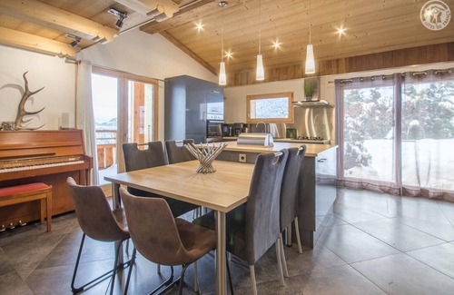 Flumet Chalet De Esquí | *Le Chalet J* summer 8 travellers / winter 6 travellers