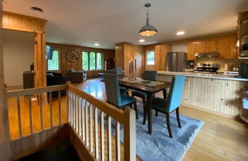 Saint-Raymond Cabaña | Le chalet privé au sentier enchanté