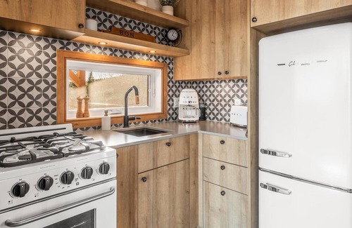 Lac Beauport Cabina | Le Chamonix : Tiny house in nature (CITQ : 310190)