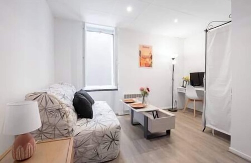 Marengo - Jolimont Apartamento | Le Champs Elysées - 2 steps from the station