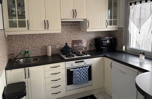Reims Apartamento | Apartamento-Baño con bañera-Vista al Jardín-Le Charles Péguy # Reims