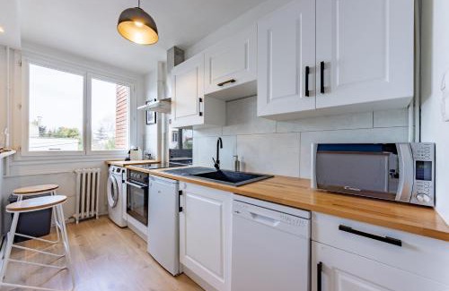 Cote Pavee Apartamento | Le Charmant T3 Côte Pavée parking facile
