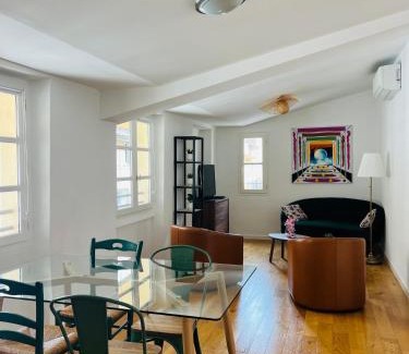 Aix-en-Provence Historic Centre Apartamento | Le Chastel, T3, Aix Centre Ville