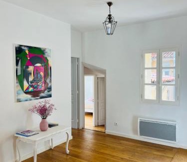 Aix-en-Provence Historic Centre Apartamento | Le Chastel, T3, Aix Centre Ville