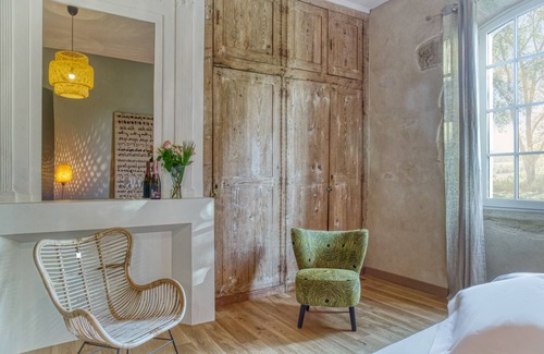 Saint-Jean-le-Comtal Casa | Le Chateau de Camille