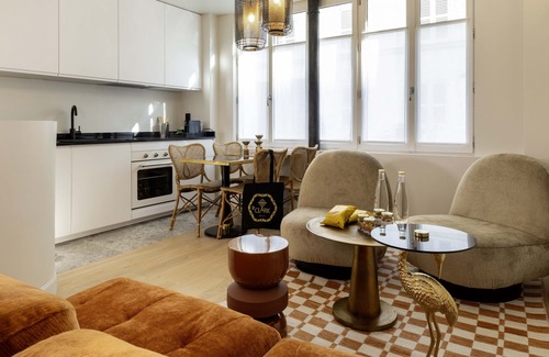 Quartier de la Folie-Mericourt Hotel | Le Clark Hotel