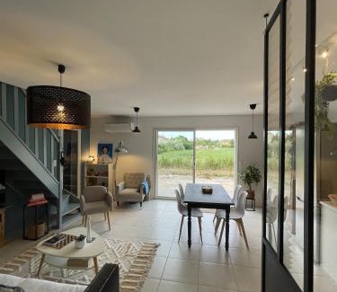 Entraigues-sur-la-Sorgue Casa | Le Clos Du Moulin 1 - Maison avec jardin, 3 chambres près d'Avignon en Provence