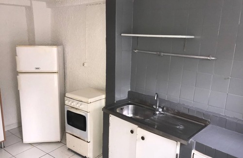 Perinet Casa | Bungalow-Estándar-Baño con ducha-Vista al Jardín