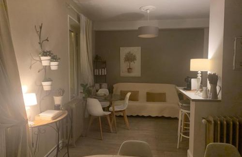 La Tour-du-Pin Cama Y Desayuno | Le Clos de la tour