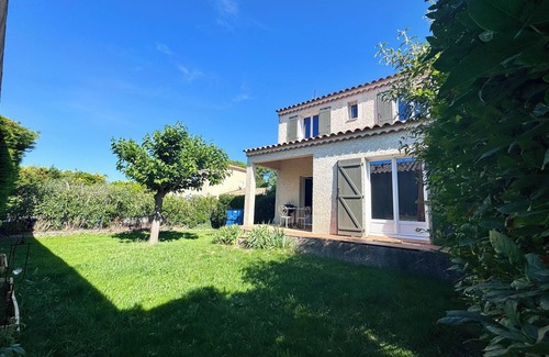 Eyguieres Casa | Le Clos de Lartichaut à Eyguières en Provence Avec Jardin, Terrasse, Parking
