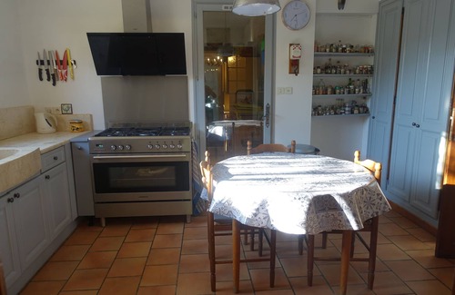 Ventabren Villa | le clos des oliviers, villa tranquila y soleada, piscina, pista de petanca