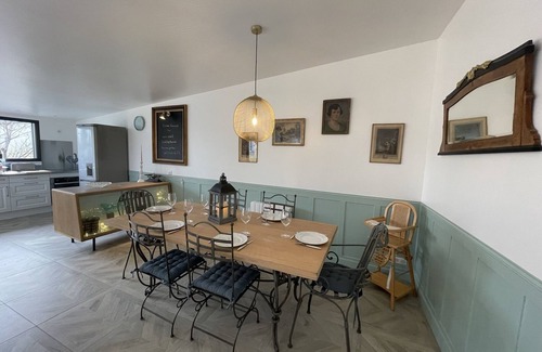 Bernieres-sur-Mer Casa | Le clos du cèdre 250 m from the sea, garden and wood-burning stove