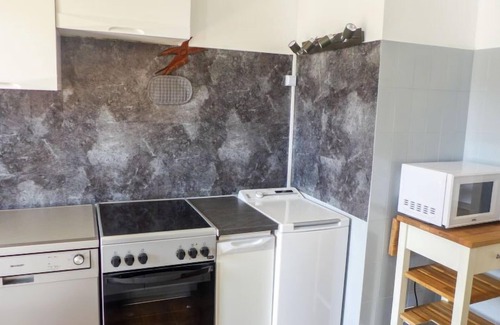 Le Piol Apartamento | Le Clos tranquille by Interhome