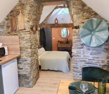 Saint-Jean-d'Elle Casa | le cocon d'amour " le fournil avec bain nordique privé "