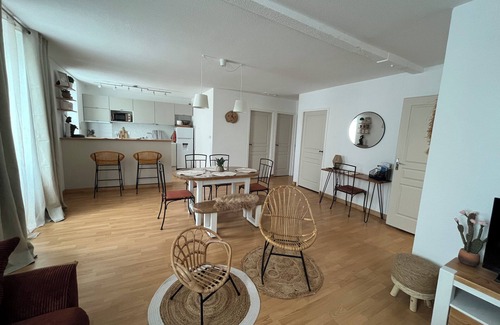 Dompierre-sur-Besbre Apartamento | Le Cocon de Kenna 6km du PAL 3 beds 2 bedrooms