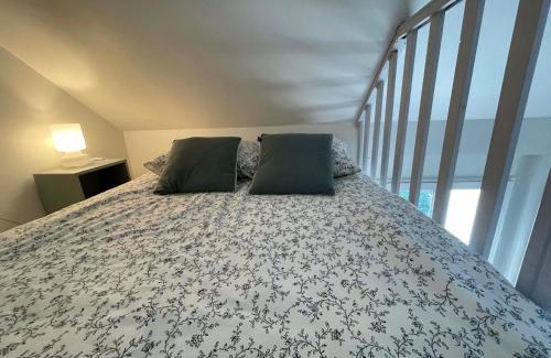 La Fuye-Velpeau Apartamento | Le Cocon du Rempart Studio de charme avec mezzanine TOURS centre