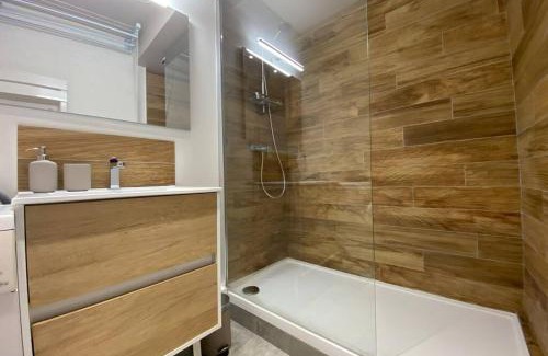 Quartier Hyper-Centre Apartamento | Le Cocon, Hyper-centre, Climatisation, Trams